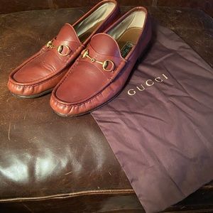 Men’s Gucci leather loafers